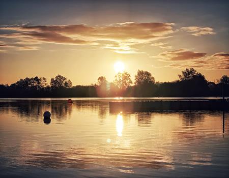 Lake 32 Outdoor Activity Centre Cirencester - Third Image