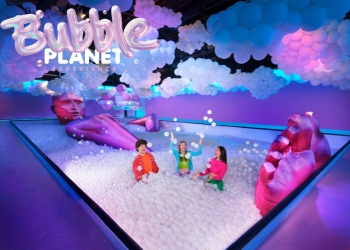 Bubble Planet Immersive Experience London - Third Image Bubble Planet Immersive Experience London - Third Image
