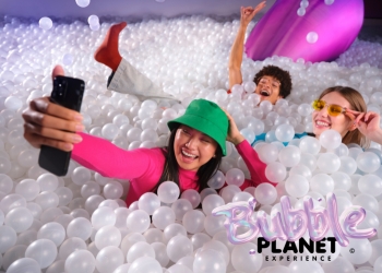 Bubble Planet Immersive Experience London - Forth Image Bubble Planet Immersive Experience London - Forth Image